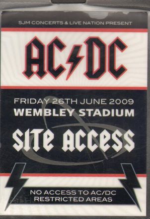AC/DC, Wembley laminate
